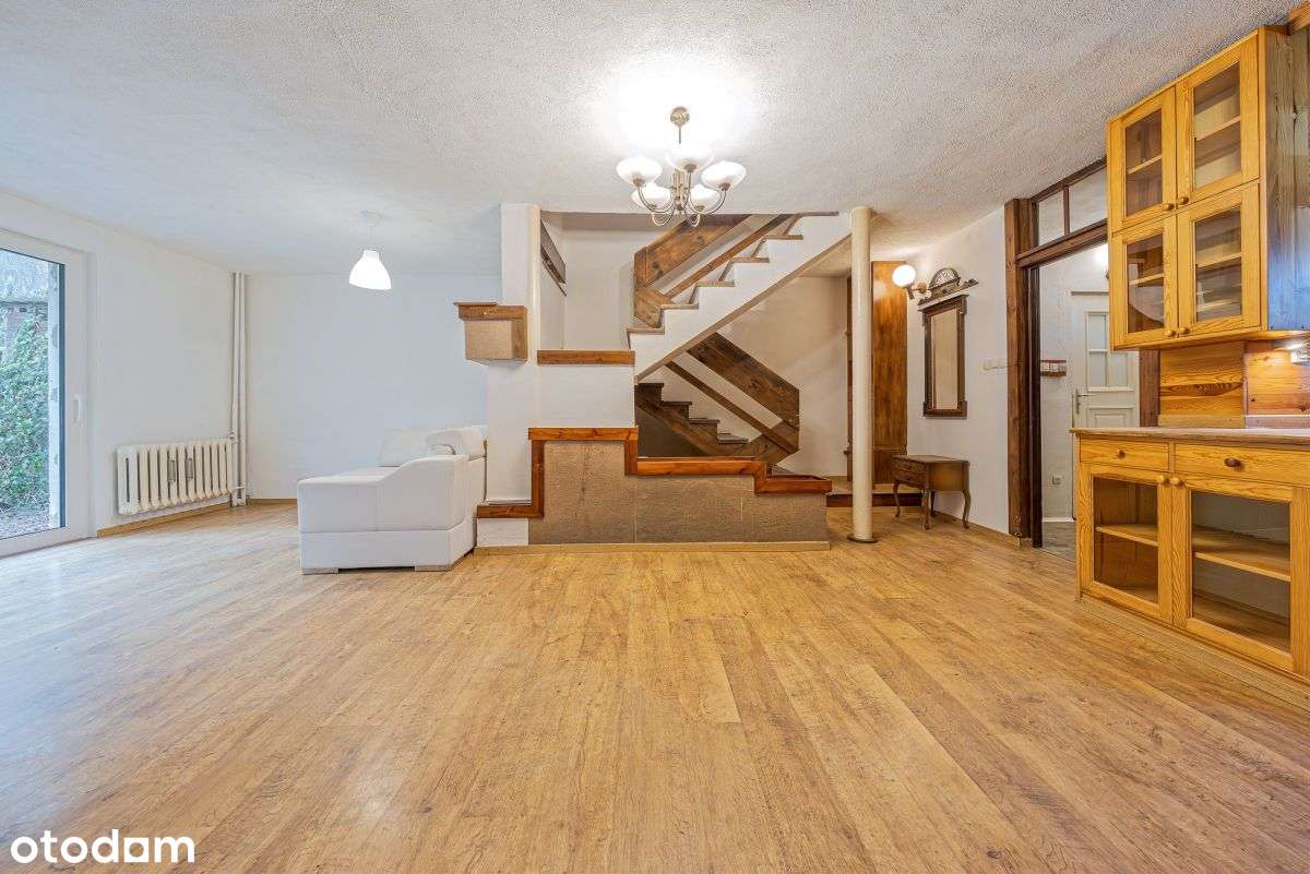 Dom szeregowy Gdynia Wiczlino ul. F. Sokoła-12