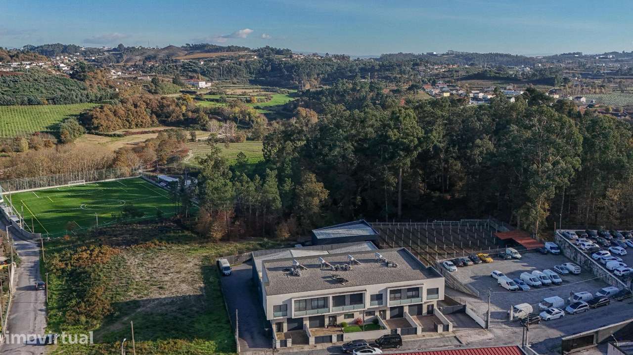 Moradia T3 em Lousada | Terraço e Garagem-49