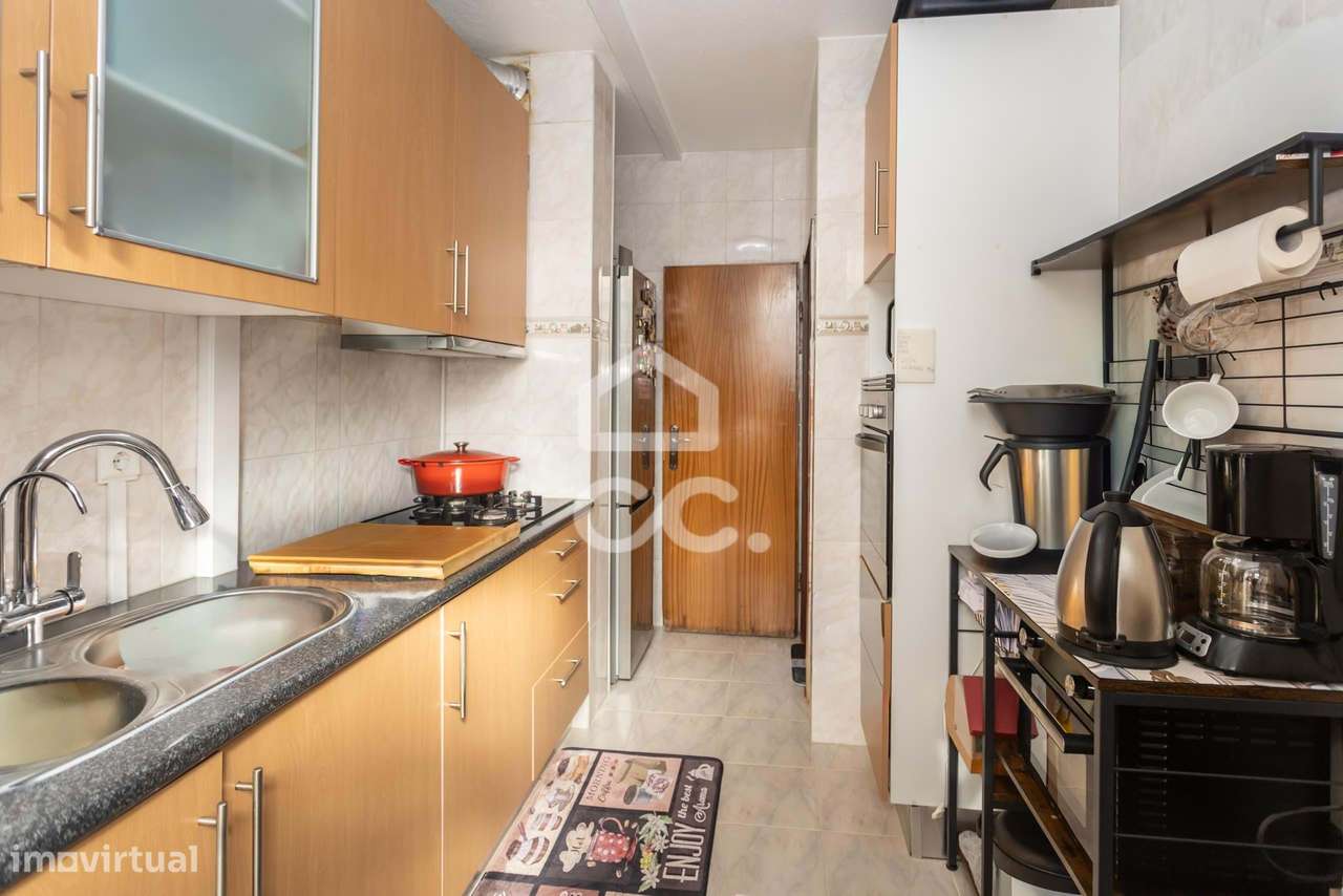 T2  Remodelado em Pote d'Água, Setúbal - Grande imagem: 2/23