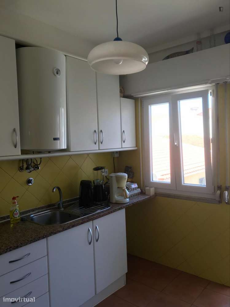 Quarto - localizado em Estoril Lisbon - Grande imagem: 2/11