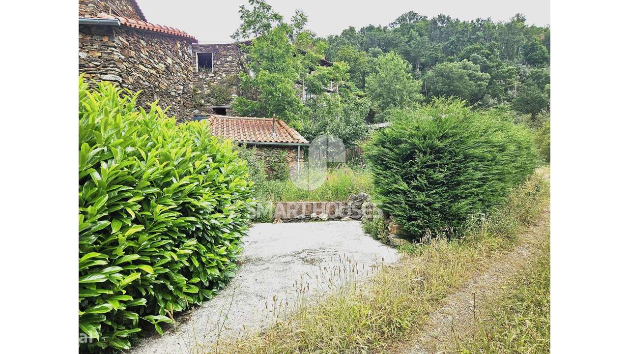 Moradia T3 Caratão c/ terreno junto rio-39