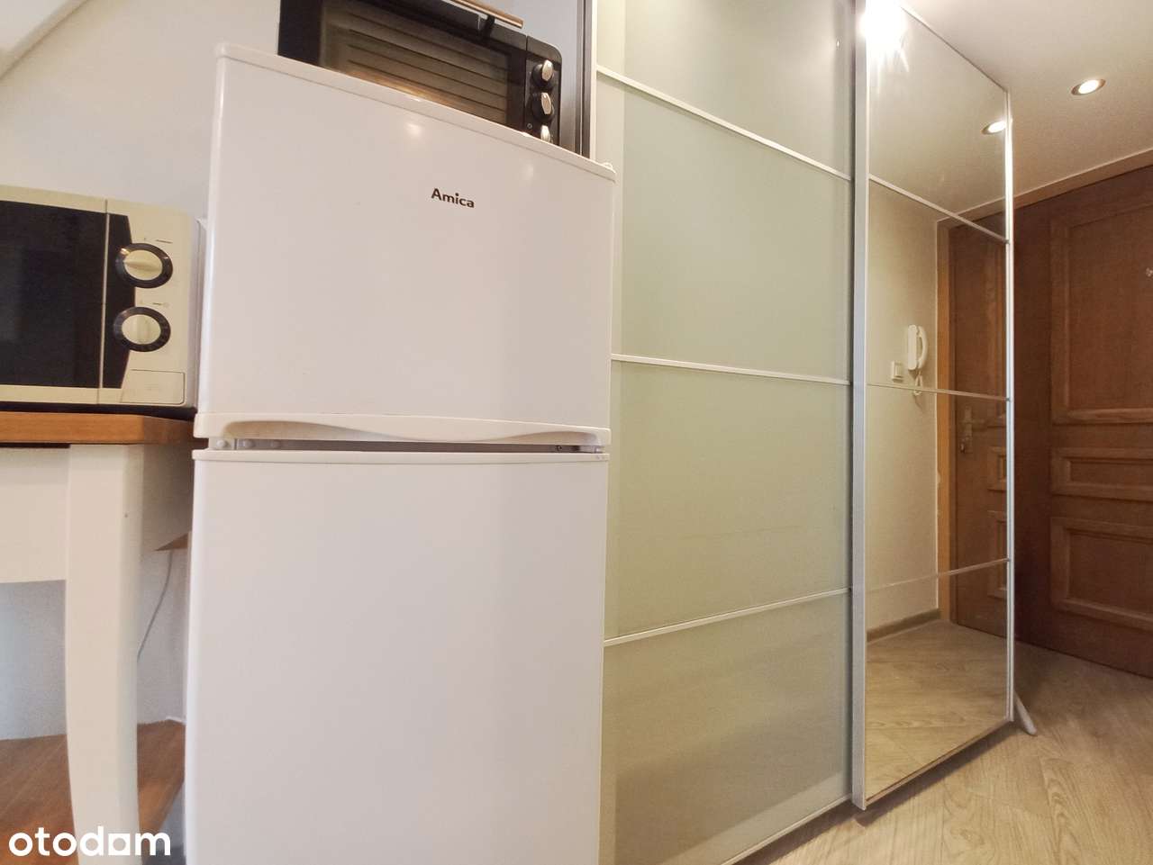 RUSKA / 350m od Rynku /kamienica po remoncie, antresola, parking-1