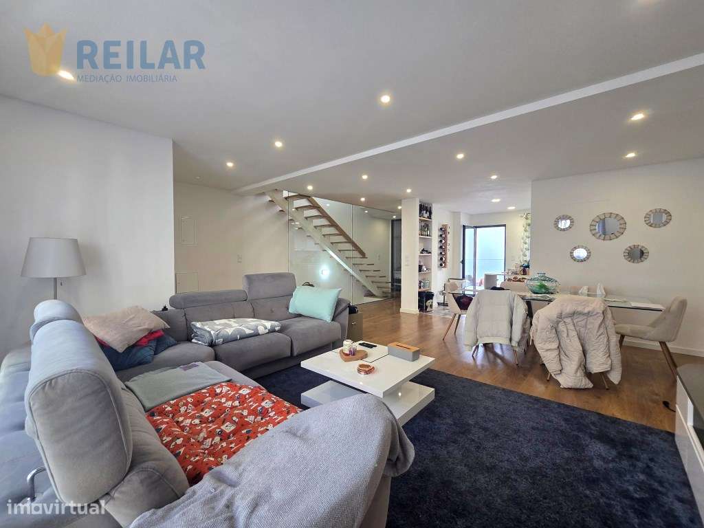 Santa Iria de Azóia - T3 Recente - Grande imagem: 5/52