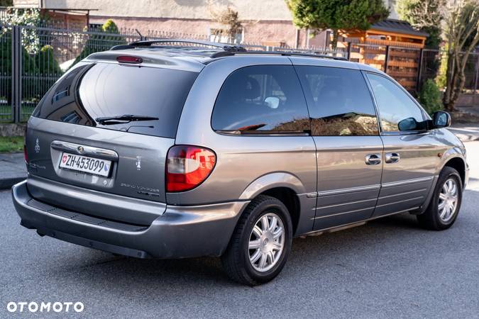 Chrysler Grand Voyager 2.8 CRD Limited S&G - 18