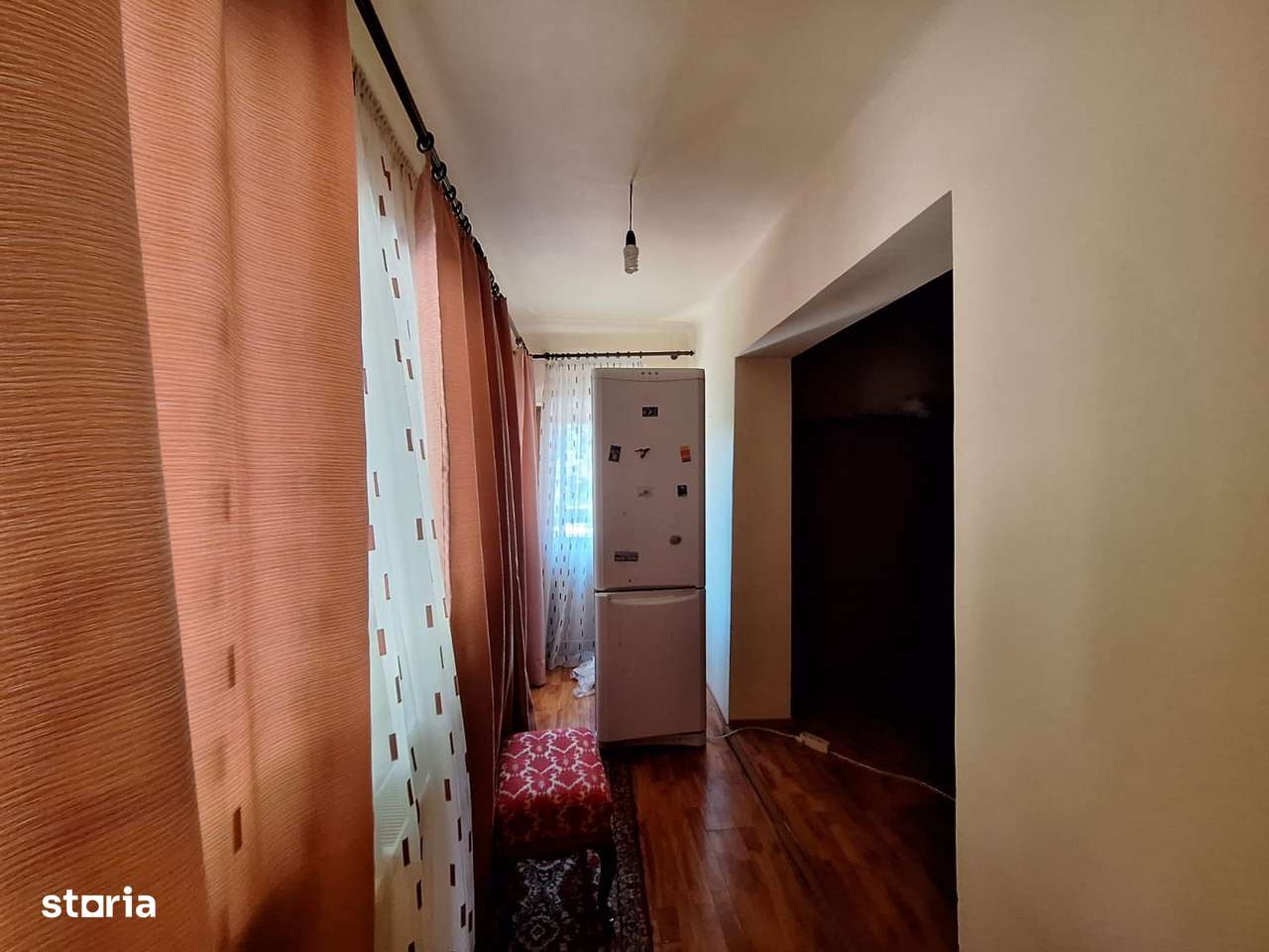 Casă 6 camere de vânzare în Frumușani, aproape de București-10