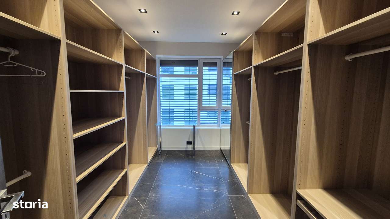 Penthouse 262,48 mp + terasa 165,16 + balcoane 10,73 mp - comision 0%-9