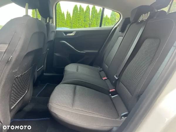 Ford Focus 1.5 EcoBlue Start-Stopp-System COOL&CONNECT - 8