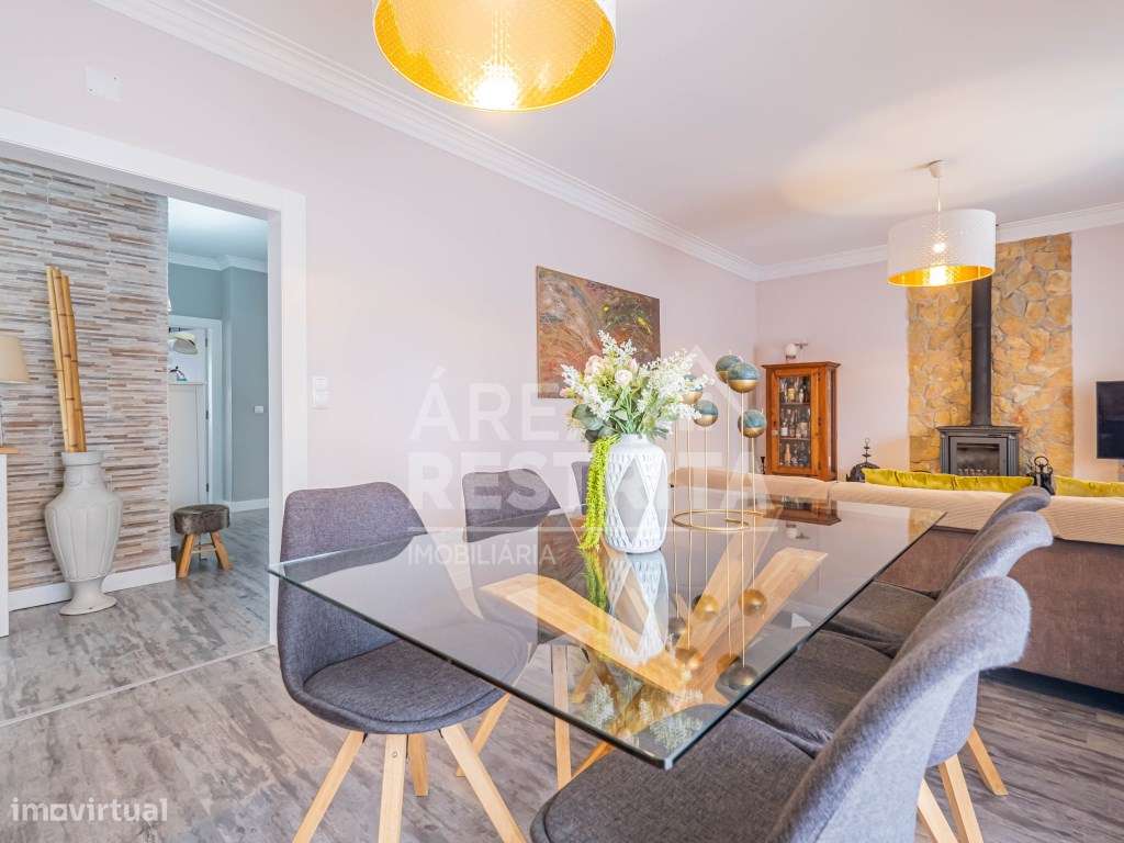 Moradia Isolada T5 Remodelada com Acabamentos de Qualidade. - Grande imagem: 4/60