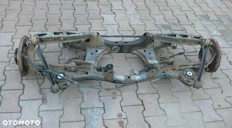 SANKI BELKA OŚ ZAWIESZENIE TYŁ SUBARU LEGACY V 5 SUBARU OUTBACK IV 4 - 8