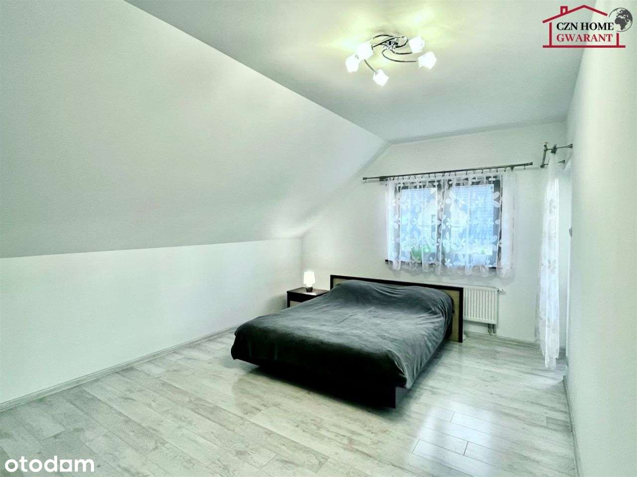 Piękny dom w uroczym zakątku Mrozów.-7