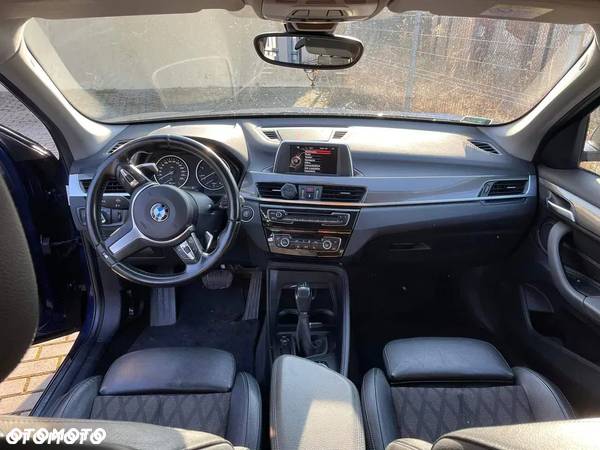 BMW X1 xDrive18d - 6