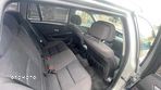 BMW Seria 5 523i Touring - 9