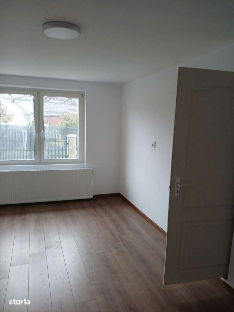 Casa renovata zona pensiunea Bianca - Imagine principală: 5/10