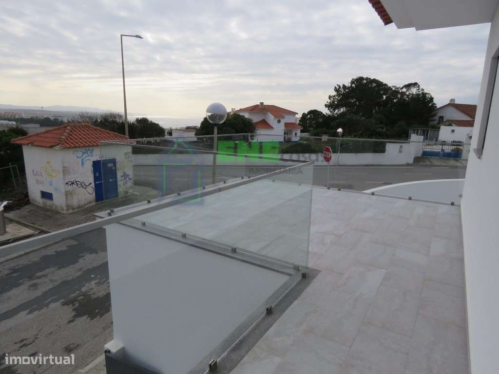 Moradia T4 na Vila da Ericeira-21