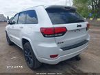 Jeep Grand Cherokee - 10