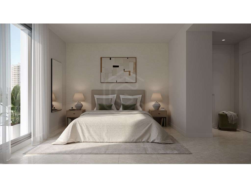 Apartamento T2 em condomínio, numa zona de excelência na Praia da R... - Grande imagem: 2/34