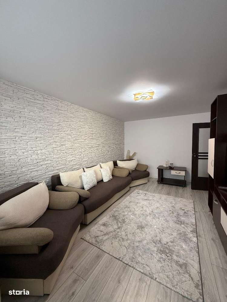 De vanzare Apartament 2 camere, zona Ampoi. - Imagine principală: 3/11