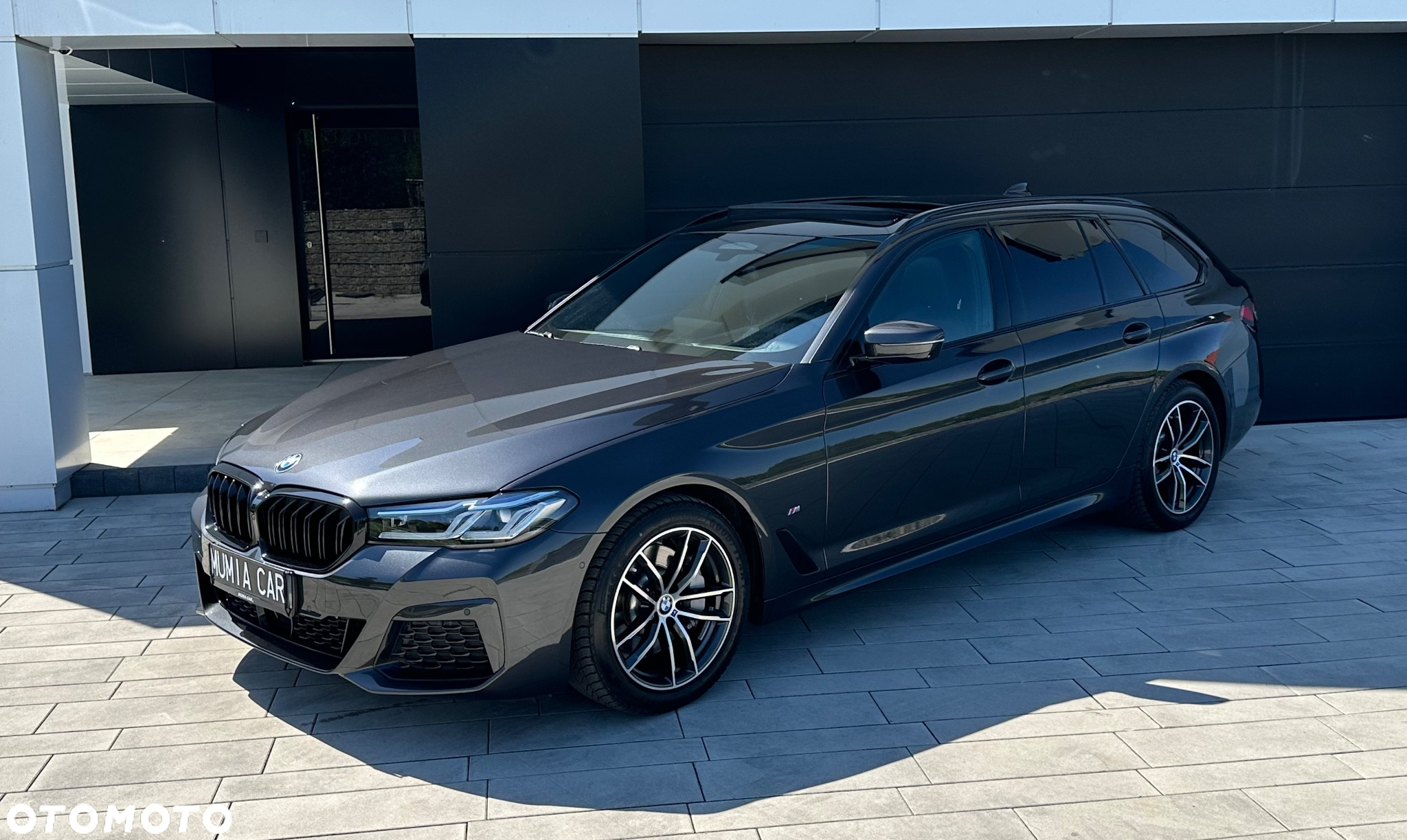 BMW Seria 5 530i xDrive mHEV M Sport sport - 4