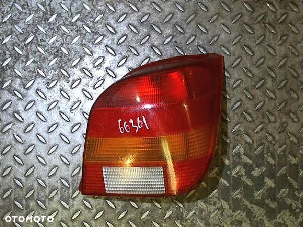 LAMPA TYŁ PRAWA Ford Fiesta 1989-1995 - 1