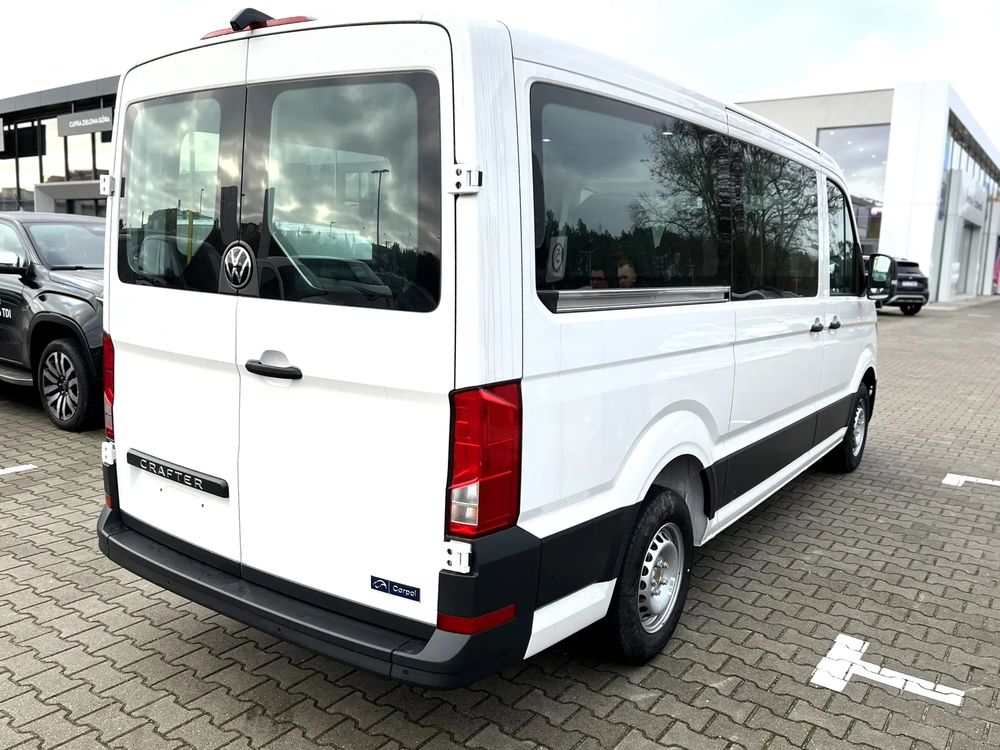 Crafter / 9cio osobowy / Carpol / 140KM