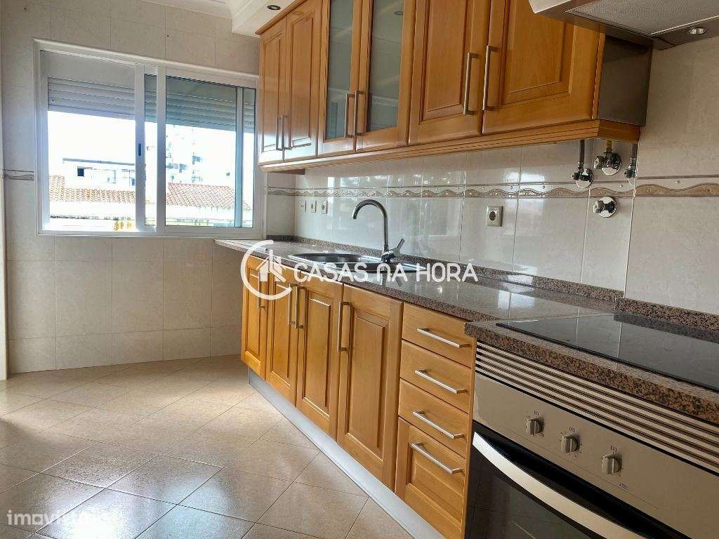 T3 Remodelado no Pragal (junto à PSP e ao SMAS) - Grande imagem: 5/23