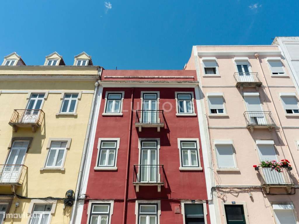 Moradia T4, 4 pisos, terraço, no coração de Campo de Ourique, Lisboa-38
