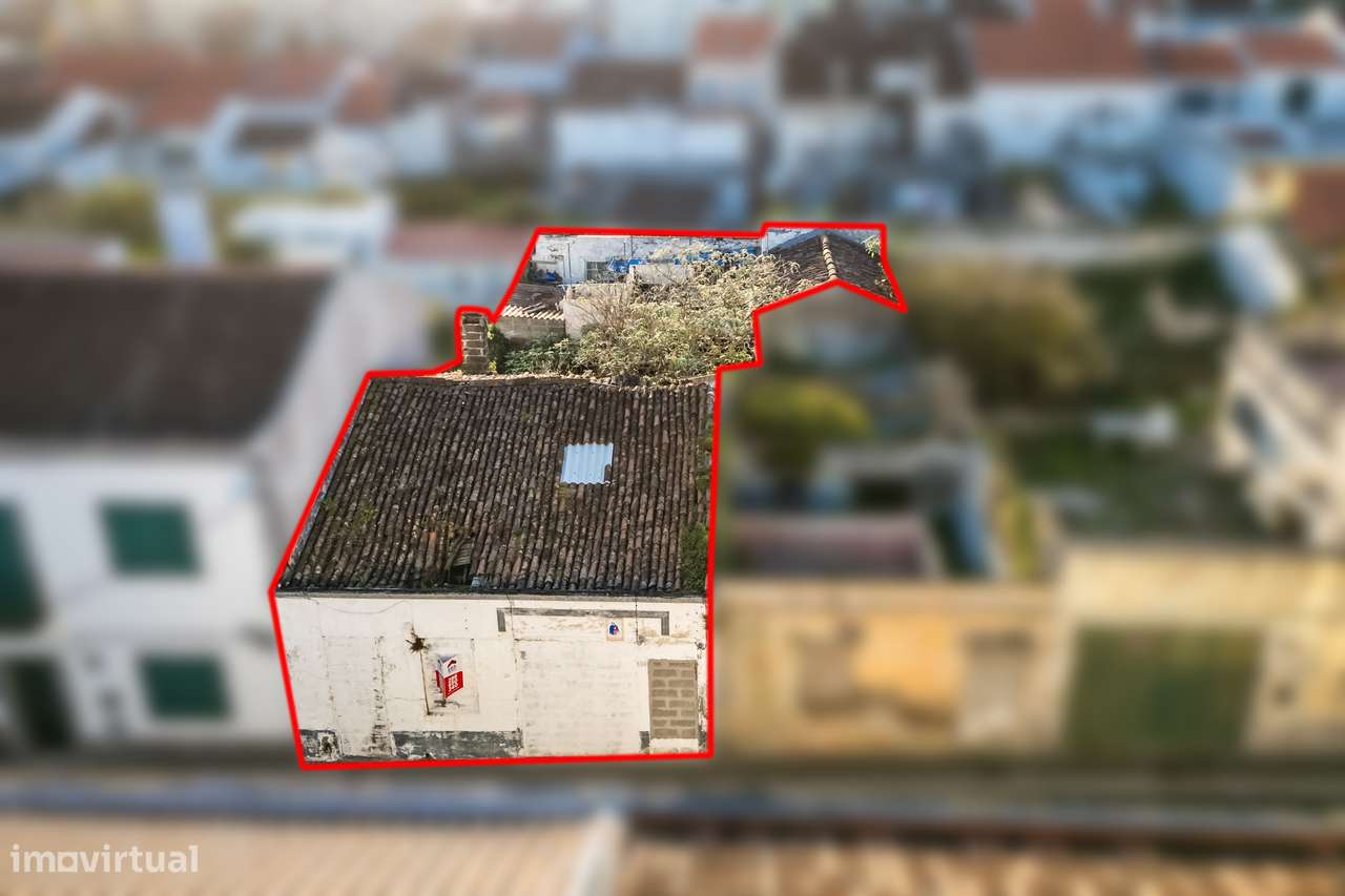 Ruína na Rua do Laureano-4