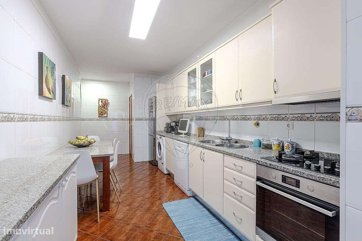 Apartamento T4 para venda-4