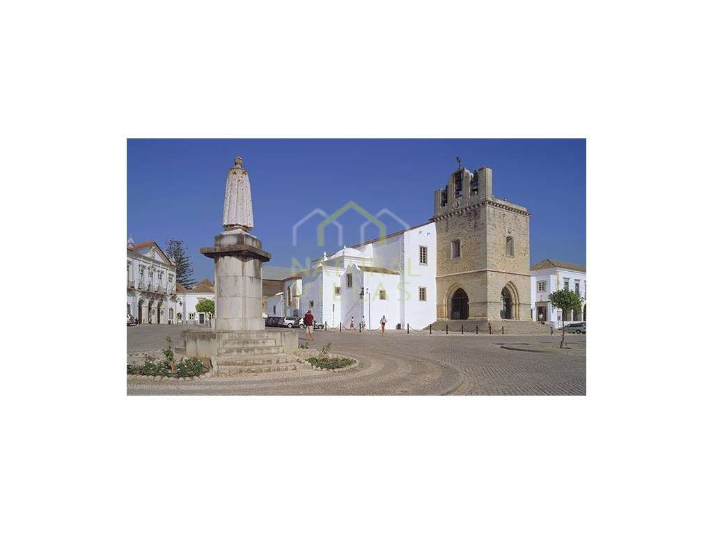 Moradia para Recuperar e Ruína em Vale de Gralhas, Estoi-11