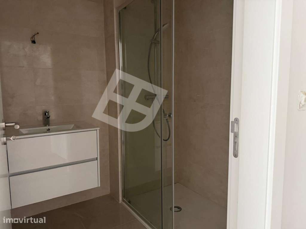 Apartamento T2+1 Dúplex c/ terraço - Pronto Habitar | Esgueira-21