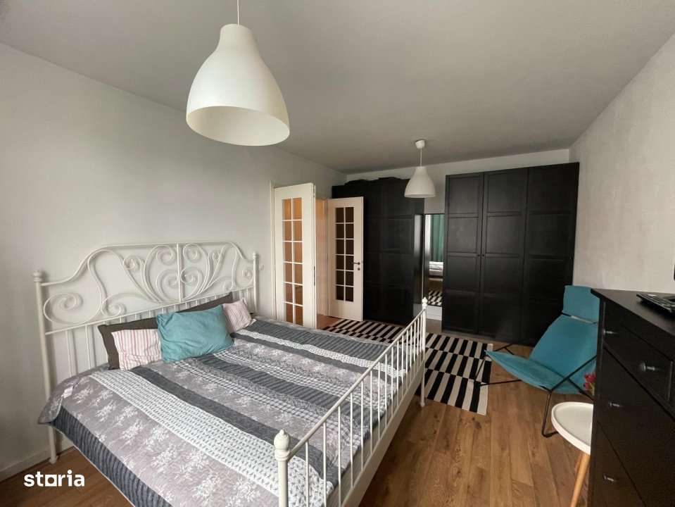 Apartament de vanzare, cu 2 camere, 72 mp, zona Central - Imagine principală: 4/13