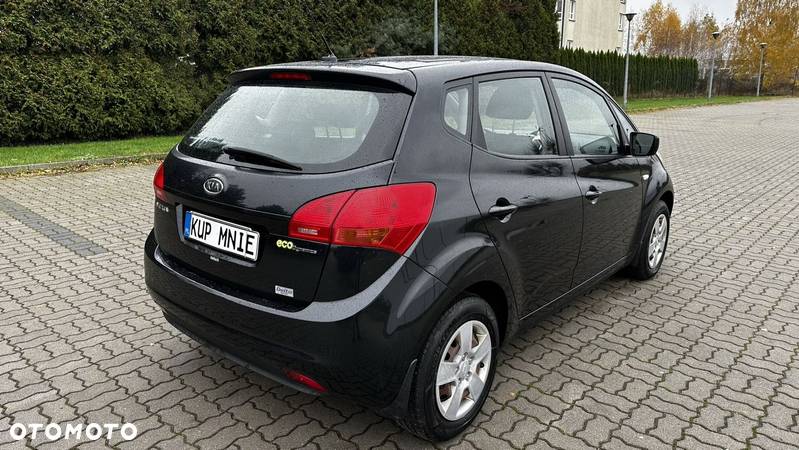 Kia Venga 1.4 CVVT Dream Team Edition - 4