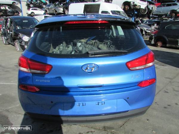 Peças Hyundai I30 1.0 Gasolina do ano 2017 (G3LC) - 9