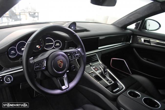 Porsche Panamera Sport Turismo Turbo S E-Hybrid - 13