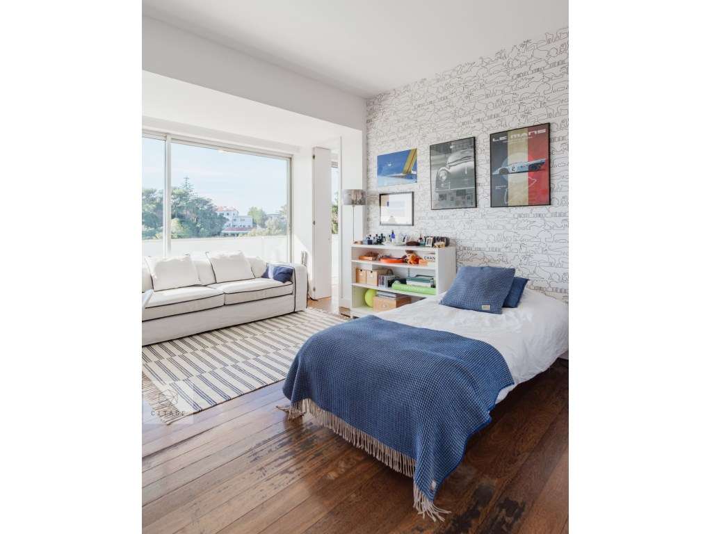 Moradia com vista mar no centro do Estoril-36