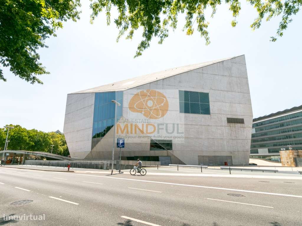 Venda Terreno Urbano Rua 5 de Outubro no Centro Histórico do Porto ...-3