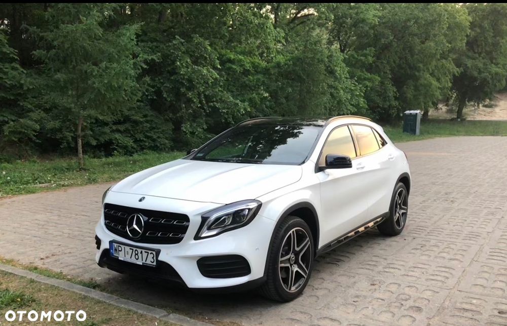 Mercedes - Benz GLA