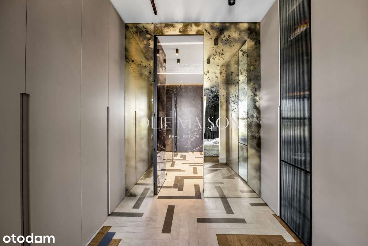 Designerskie,salon 60m2, duży taras, wysokość 2.9m-4