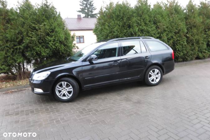 Skoda Octavia 1.4 TSI Ambition - 6