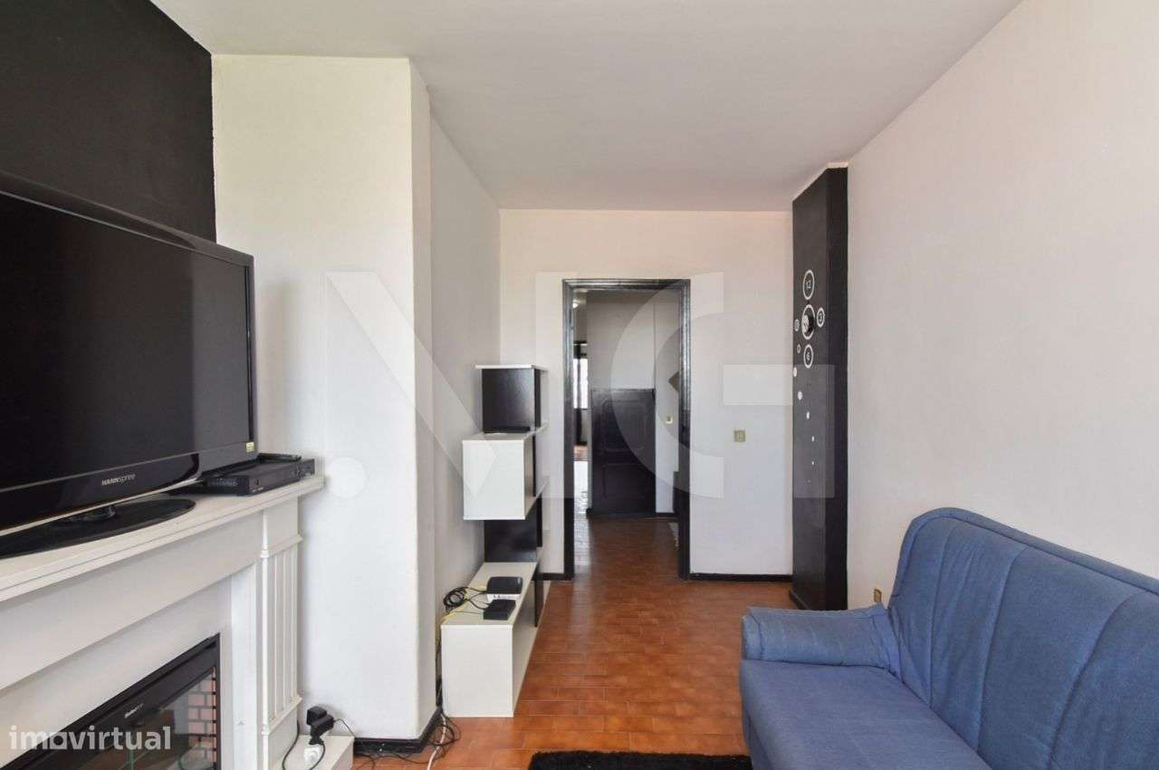 Apartamento T2 em Campanhã Totalmente Mobilado e Equipado-14