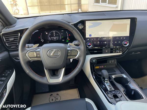 Lexus Seria NX - 26