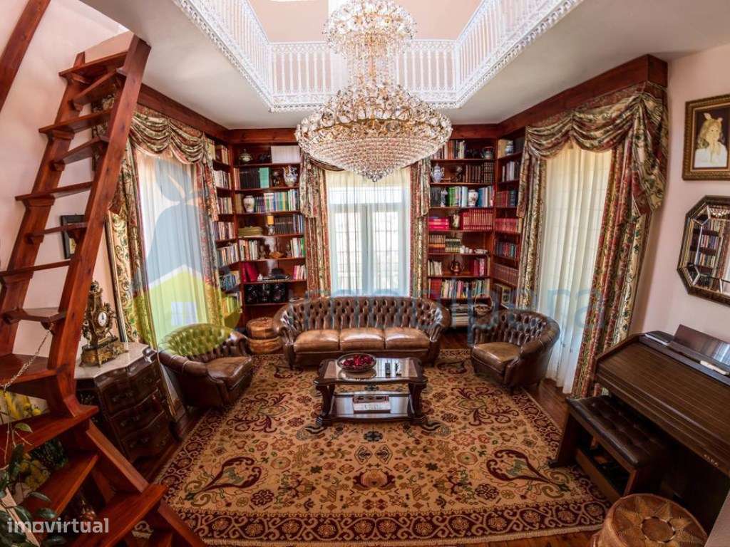 Palacete histórico de luxo, uma jóia de 1920 com piscina e mobília ... - Grande imagem: 2/36