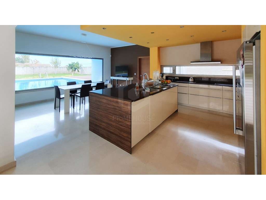 Moradia T5 Contemporânea na Arrábida - Elegância, Conforto e Exclus...-15