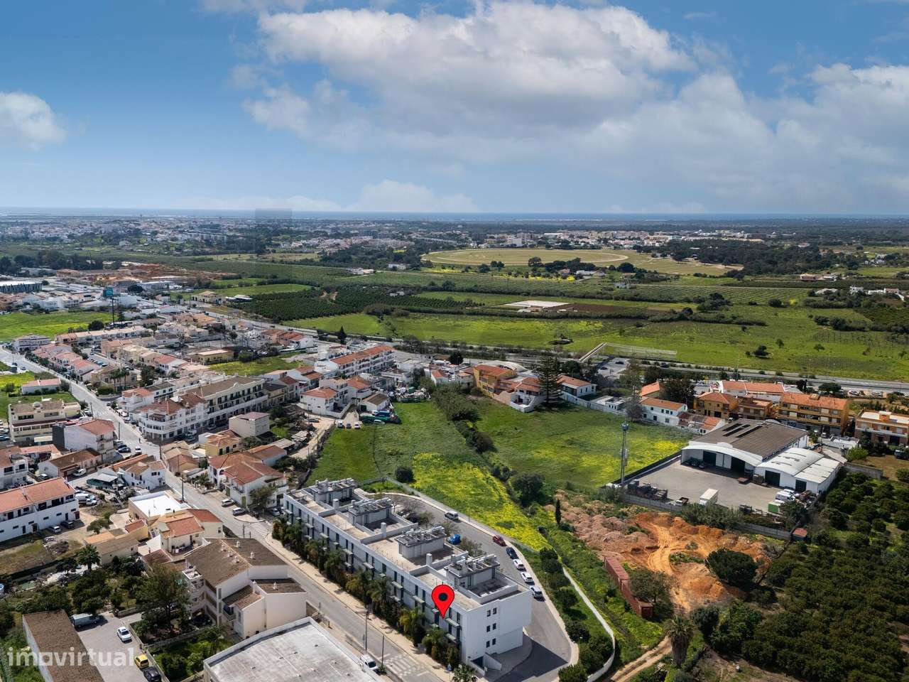 Exclusivo Apartamento T3 Contemporâneo de Alta Gama – Patacão, Faro-37