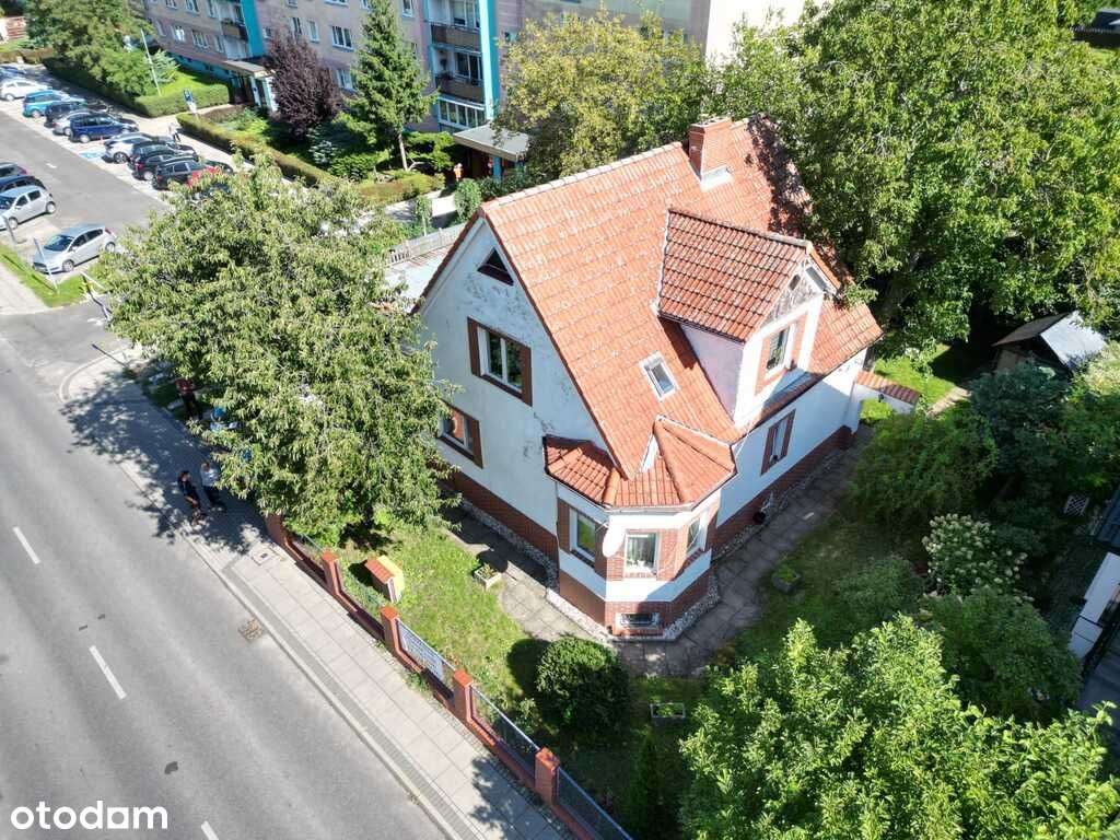 Piękne mieszkanie w willi plus ogród plus garaż.-15