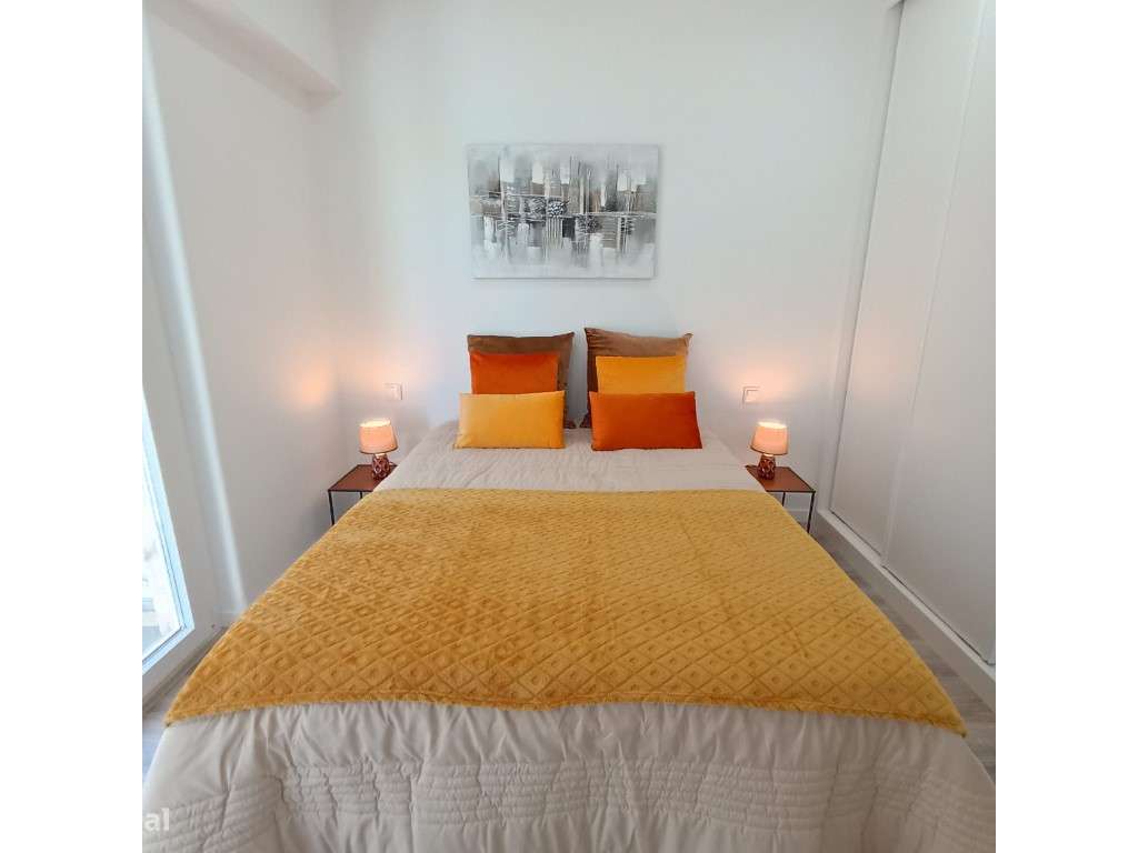 Benfica, Lisboa, T3 em fase de remodelação - Grande imagem: 5/19