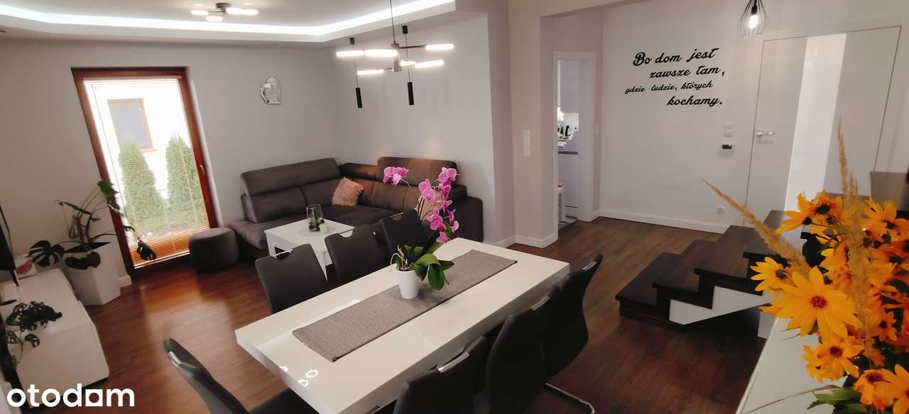 Nowoczesny dom semi-detached z garażem i klimatem-2