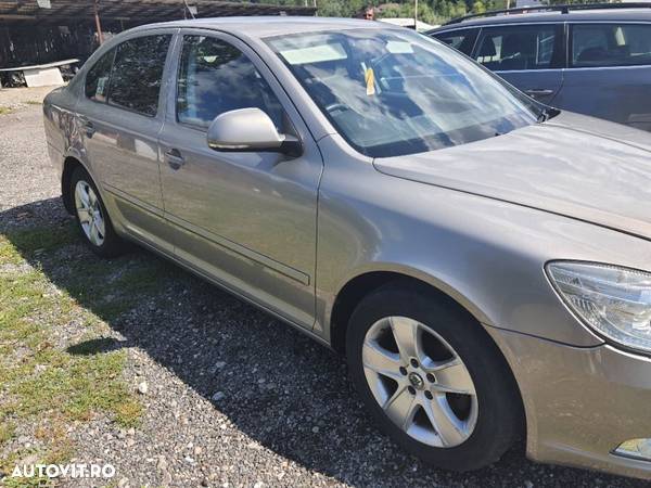 Motor Skoda Octavia  1.6 TDI  an 2011 Facelift. - 6