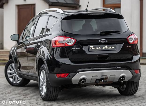 Ford Kuga 2.0 TDCi 2x4 Titanium - 8