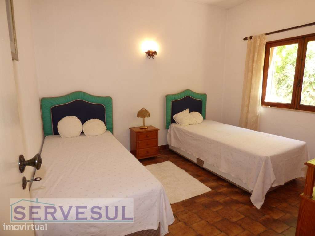 Charmosa moradia situada a apenas 1 km da vila de Paderne e a 20 mi...-27